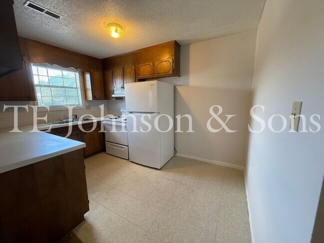 Foto del edificio - 2570 Green Oaks Ct SE