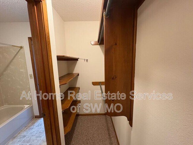 Building Photo - 4134 S Weller Ave
