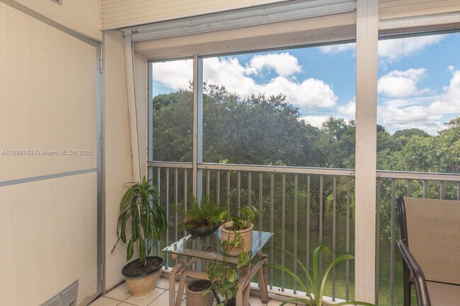 Foto del edificio - 500 SW 130th Terrace