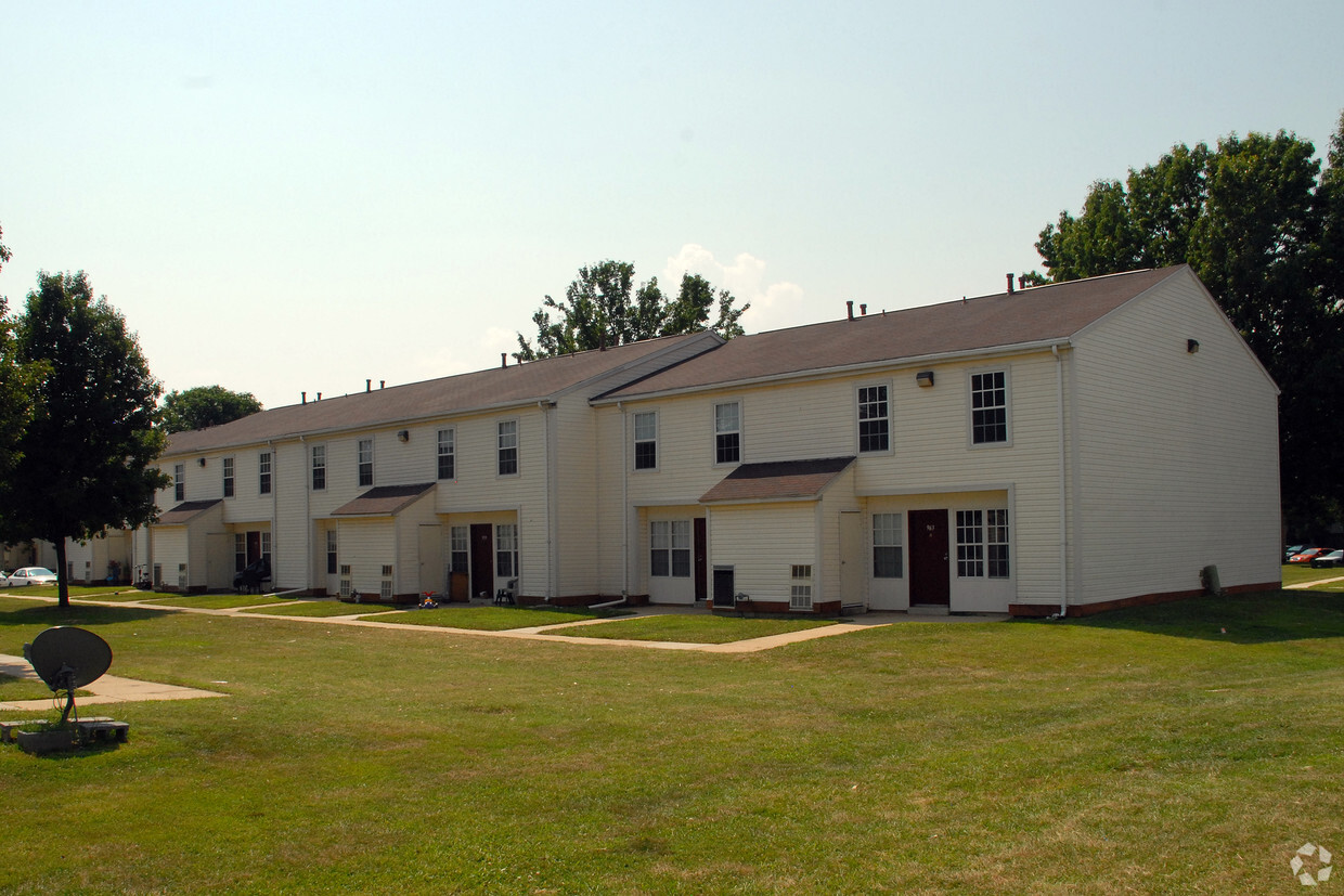 Foto del edificio - Gateway Townhomes