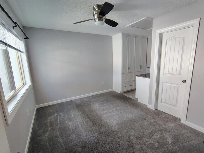 Foto del edificio - 453 Prestwick Pl