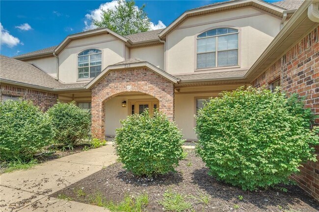 Foto del edificio - 596 E Miracle Dr