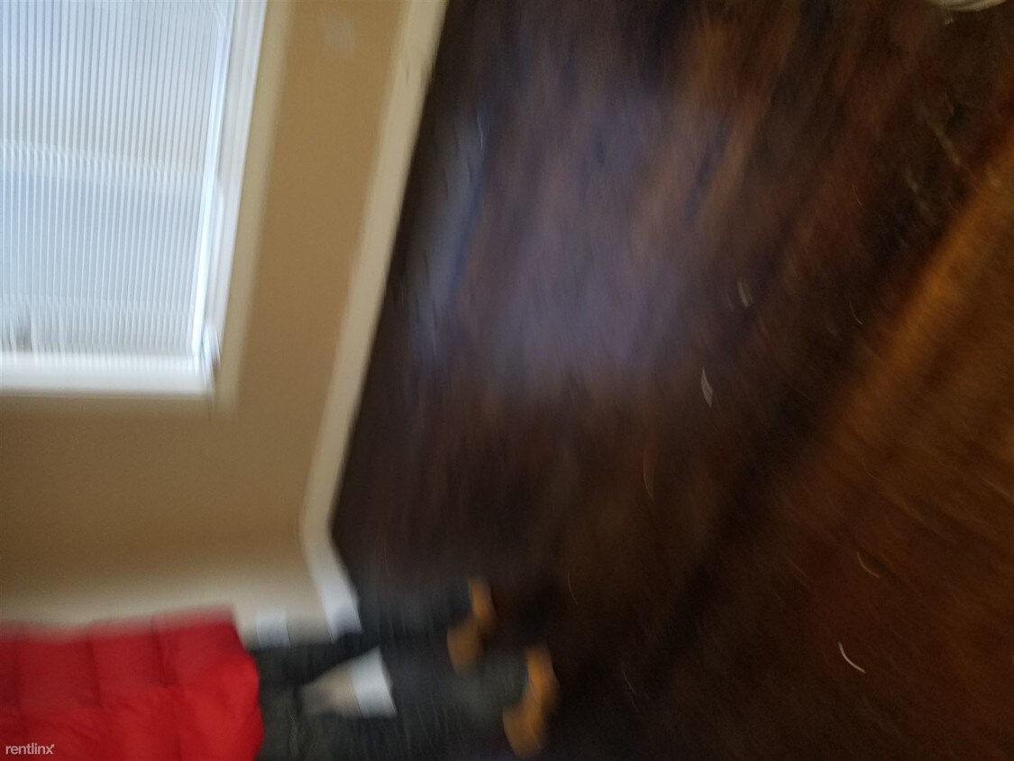 Foto principal - 16599 Stansbury St