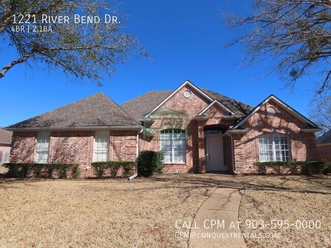 Building Photo - 1221 River Bend Dr