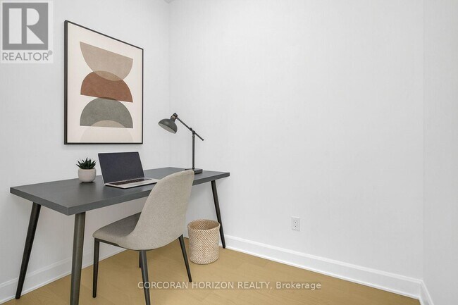 Photo du bâtiment - 3240 William Coltson Ave