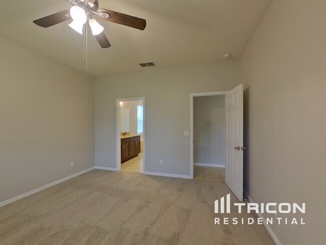 Building Photo - 3518 Pixie Ln