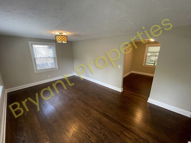 Foto del edificio - Inglewood - 2 Bedroom Brick