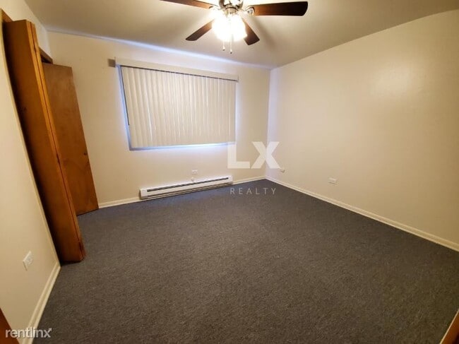 Building Photo - 2 br, 1 bath Apartment - 6206 W 64th Pl