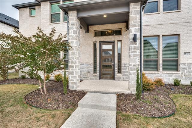 Foto principal - 13474 Chalet Ave