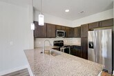 Foto principal - 25500 Westheimer Pkwy
