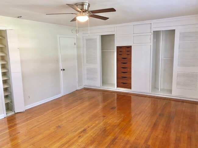 Foto del edificio - 1310 W Woodlawn Ave