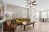 Foto principal - 2215 Katy Ln