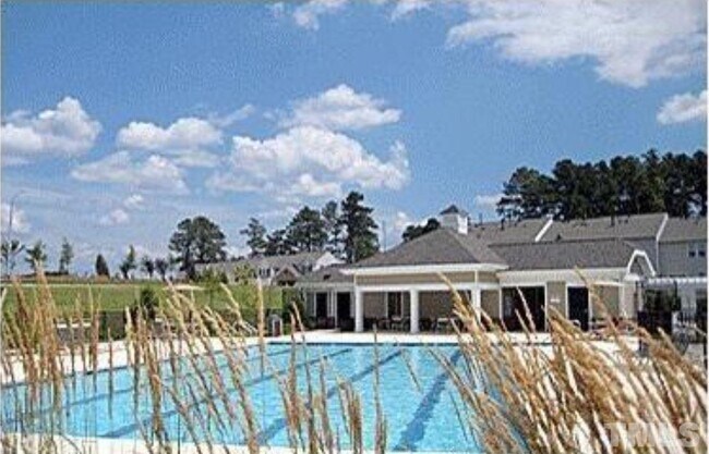 Foto del edificio - 304 Mintzer Dr