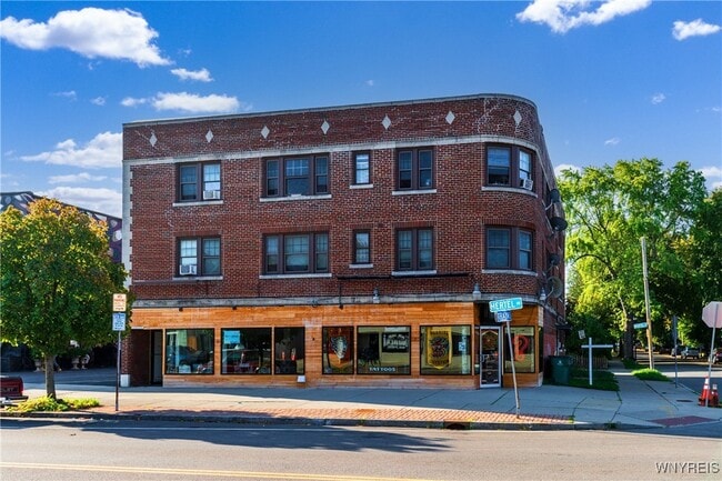 Foto del edificio - 1225 Hertel Ave
