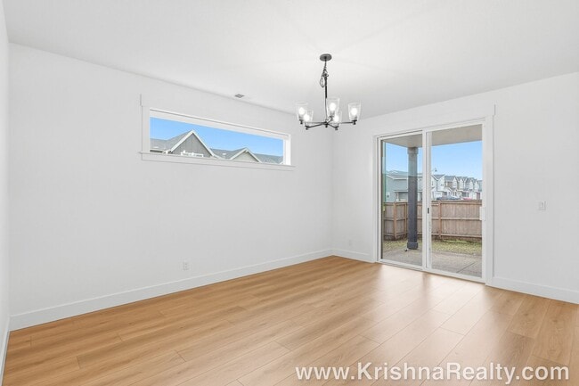 Building Photo - Spacious 5 BR | 3 BA | Modern Corner-Lot Single-Family Home | Farmstead Crossing Neighborhood