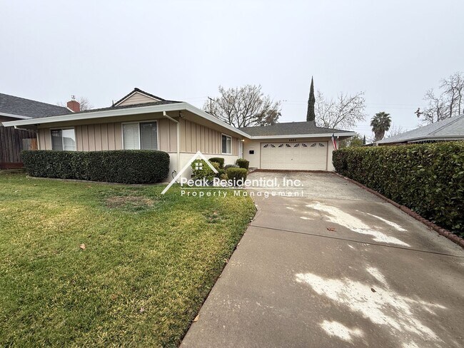 Foto del edificio - Charming Citrus Heights 3bd/2ba Home with ...