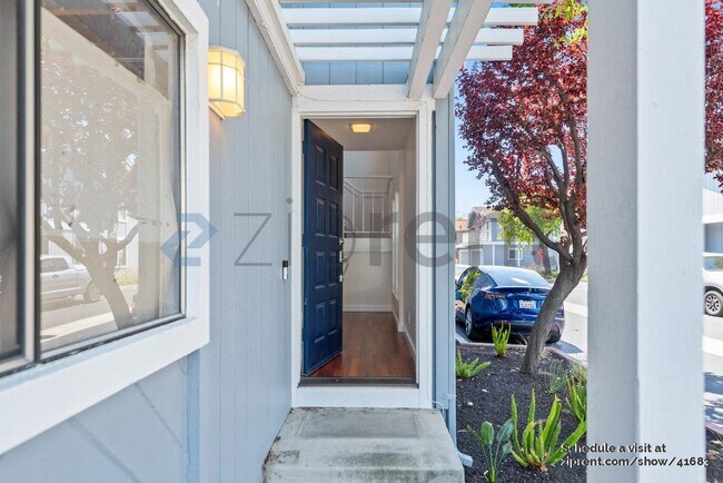 Foto del edificio - 426 W Campbell Ave