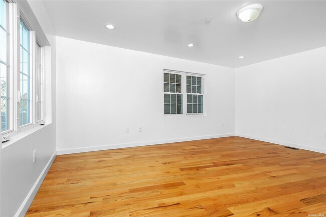 Foto del edificio - 916 Wilcox Ave