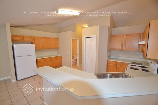 Foto del edificio - 117 Quiet Oak Ct