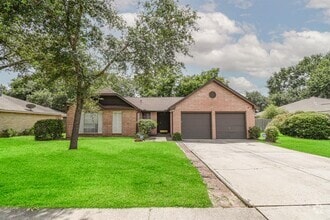 Building Photo - 15903 N Trace Dr