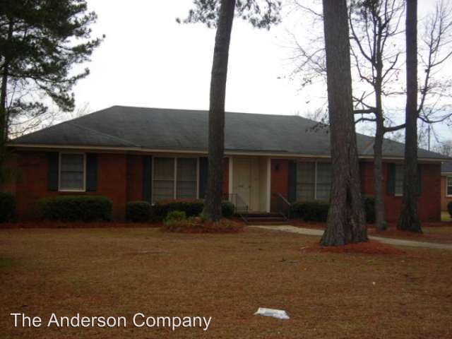 Primary Photo - 1610 Whisperwood St