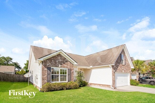 Building Photo - 7648 Fayetteville Rd