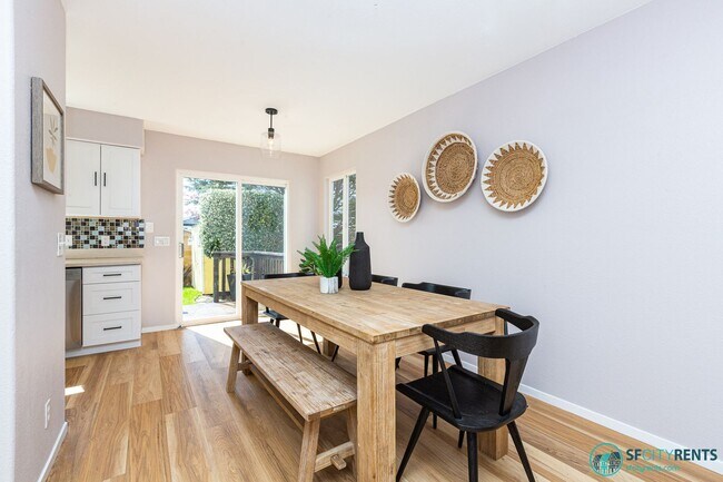Building Photo - Pacifica: Unfurnished Single Family Home w...