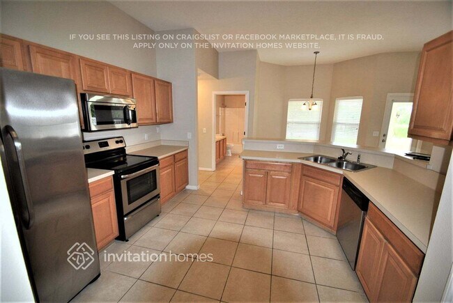 Foto del edificio - 4508 Lady Hawk Way