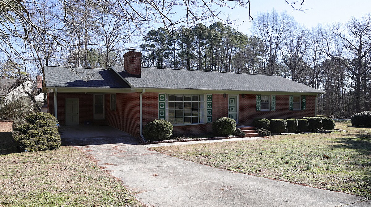 613 Dupont Dr, Durham, NC 27705 House for Rent in Durham, NC