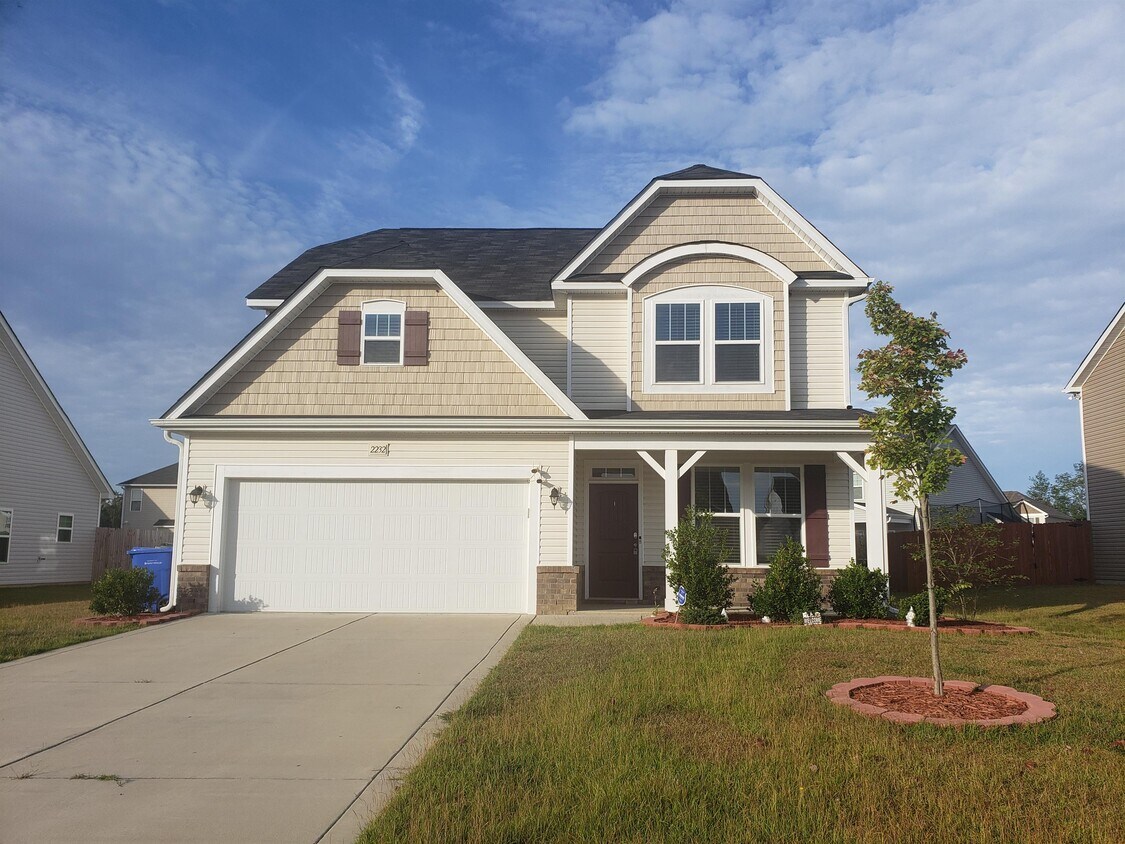 Primary Photo - 2332 Courtland Dr