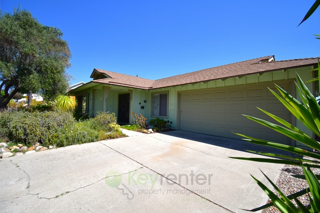 Building Photo - Poway School District | Conveniently locat...