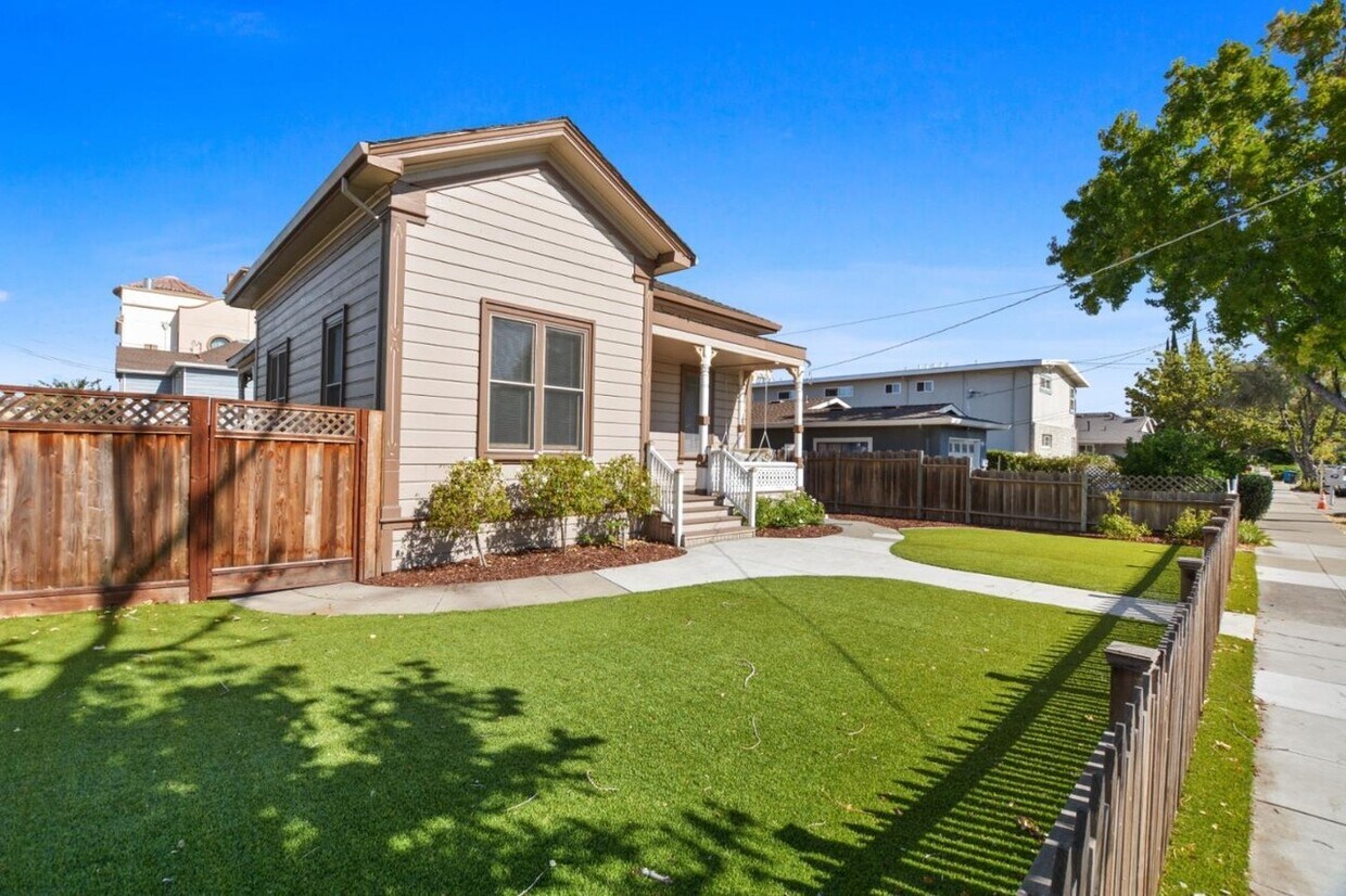 Foto principal - 1385 Lewis St