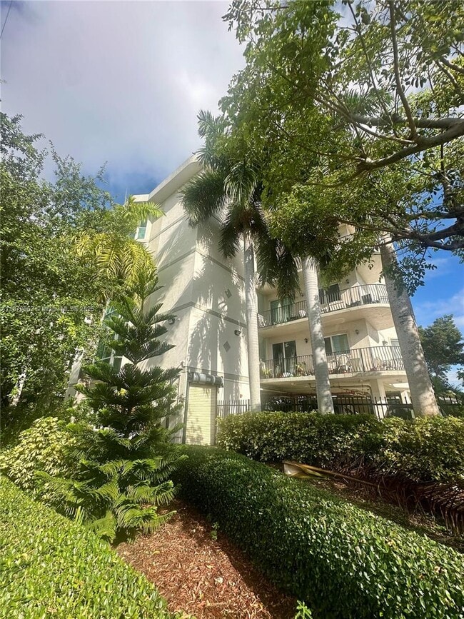 Foto del edificio - 954 SW 36th Ct