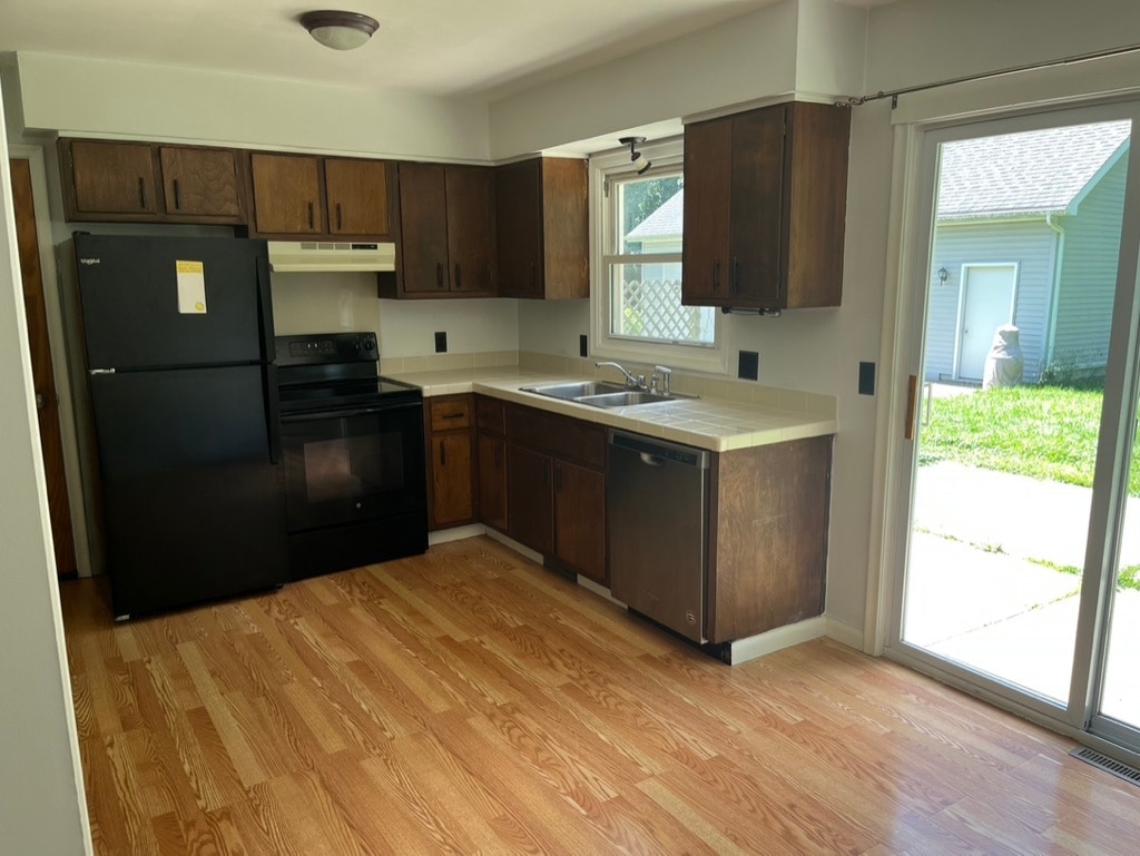 16680 Eunice St, East Lansing, MI 48823 House Rental in East Lansing