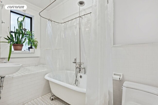 Foto del edificio - 38 Livingston St