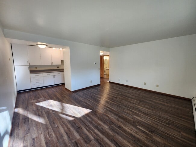 Foto del edificio - LIBERTY VALLEY APARTMENTS