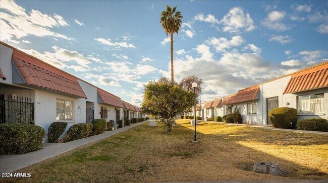 Foto del edificio - 6812 N 35th Ave