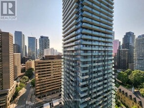 Building Photo - 65 St Mary St