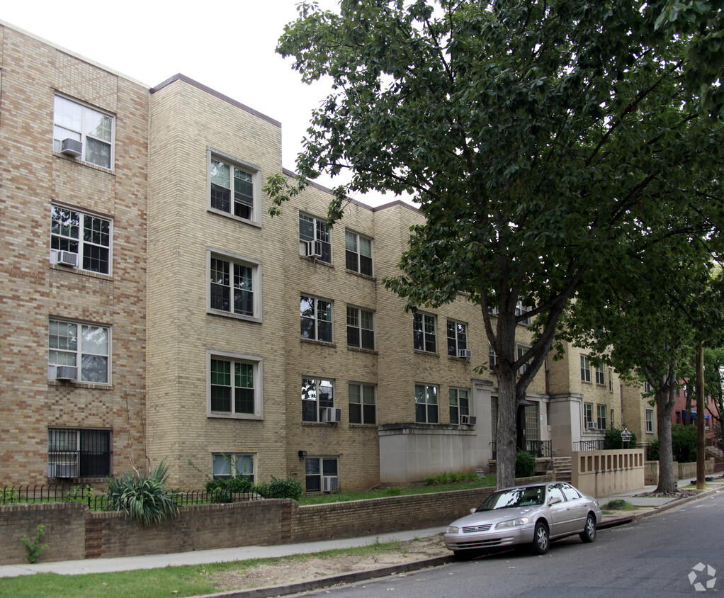 Primary Photo - Brightwood Gardens Cooperative