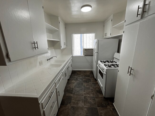 Foto del interior - 652 Veteran Ave