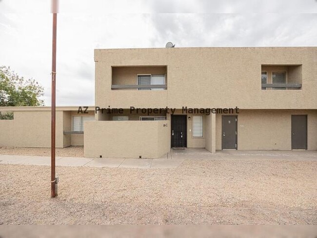 Foto del edificio - 2674 N 43rd Ave