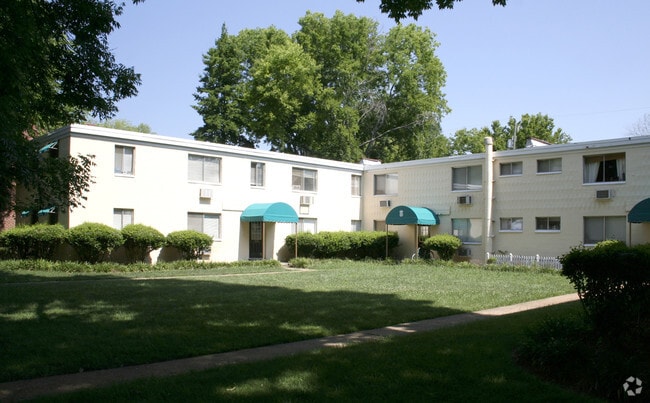 Building Photo - 3206-3212 Ellwood Ave