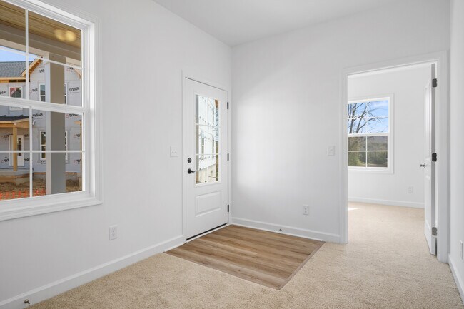 Foto del edificio - 1101 Balsam Ln