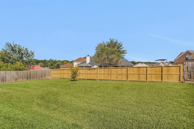 Building Photo - 12534 Ridgecrest Dr