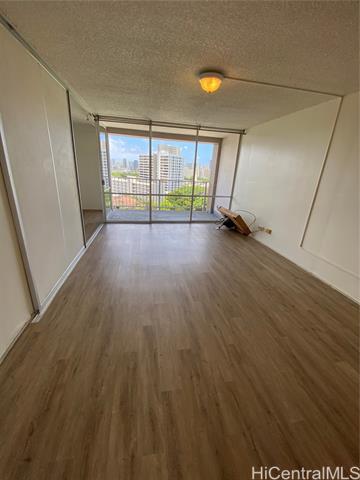 Building Photo - 1617 Ke’eaumoku St