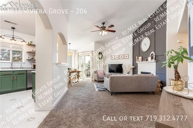 Building Photo - 3815 Riviera Grove