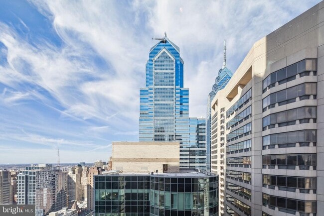 Building Photo - 1414 S Penn Square
