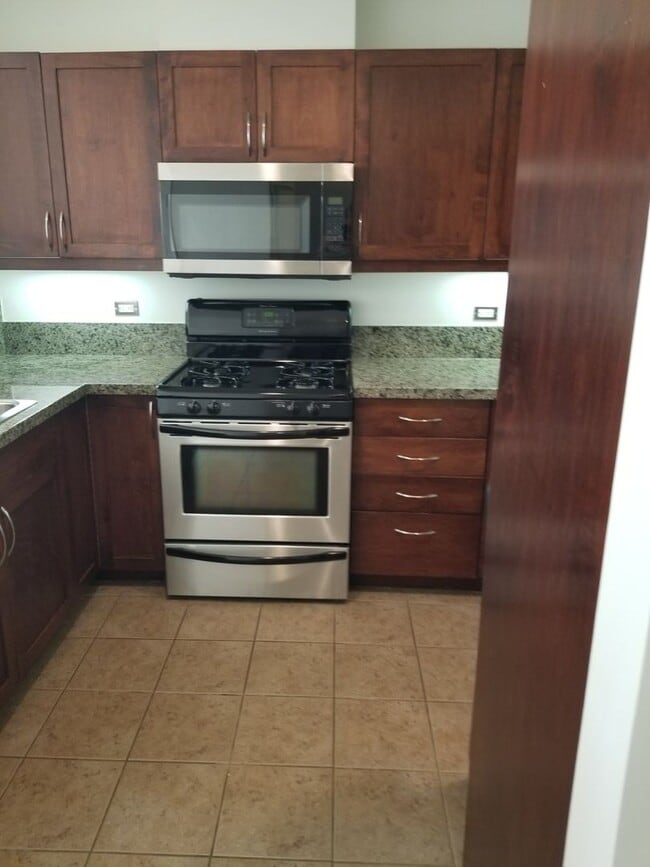 Foto del edificio - Downtown  1-Bed plus Loft 1bath 1 parking ...