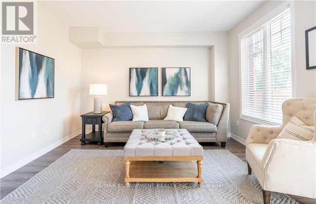 Building Photo - 15 Pierre Trudeau Ln