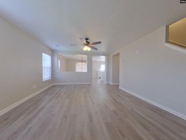 Building Photo - 379 Charter Oak Ct